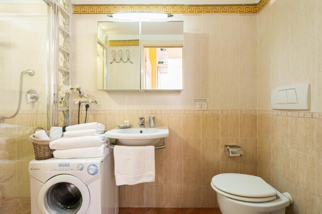 Monti Romantic Sunshine Maisonette Exteriér fotografie